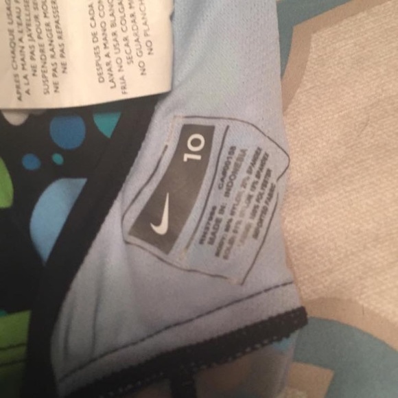 Nike Tankini top - Picture 2 of 2